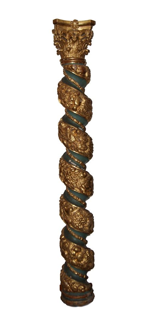 Coppia di antiche grandi colonne del 1600 italiane stile Barocco