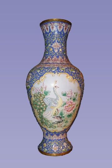 Paire de grands vases cloisonnés