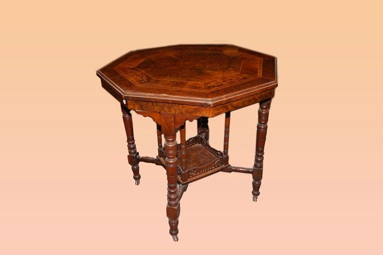 Antico tavolino vittoriano del 1800 intarsiato in noce e olmo