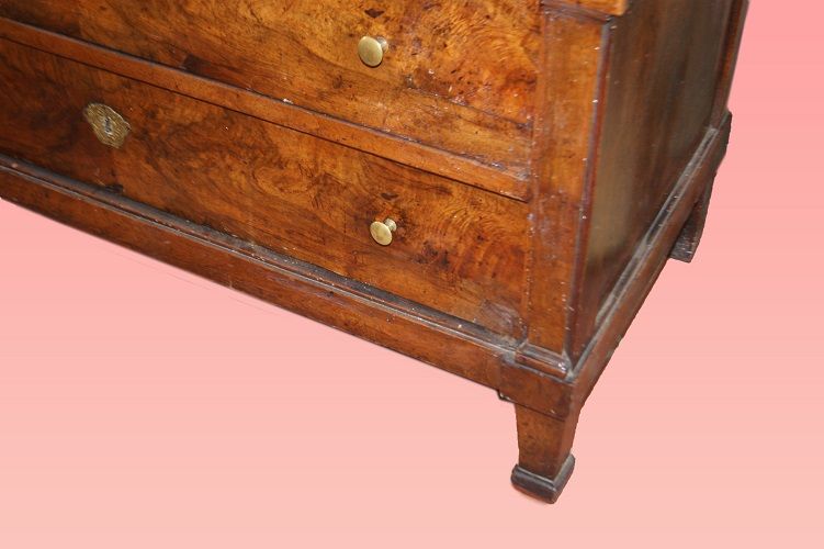 Antico comò francese del 1800 stile Impero in noce con marmo