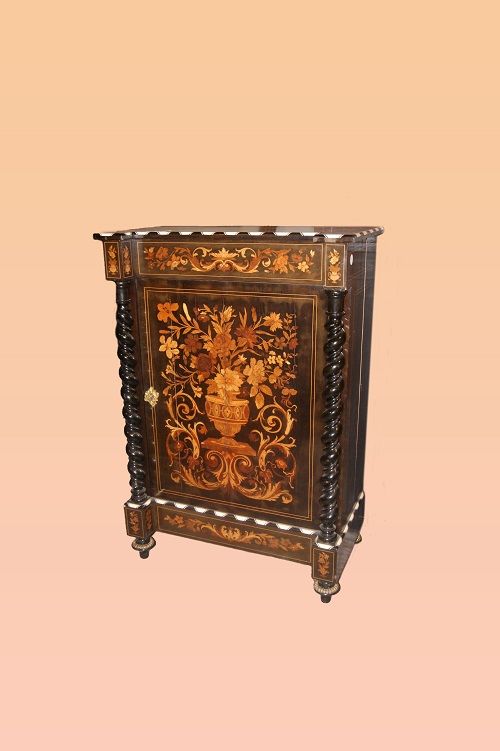 Antica credenza riccamente intarsiata olandese del 1800 ebano avorio