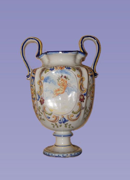 Coppia di antichi vasi francesi in ceramica del 1800 firmati decorati