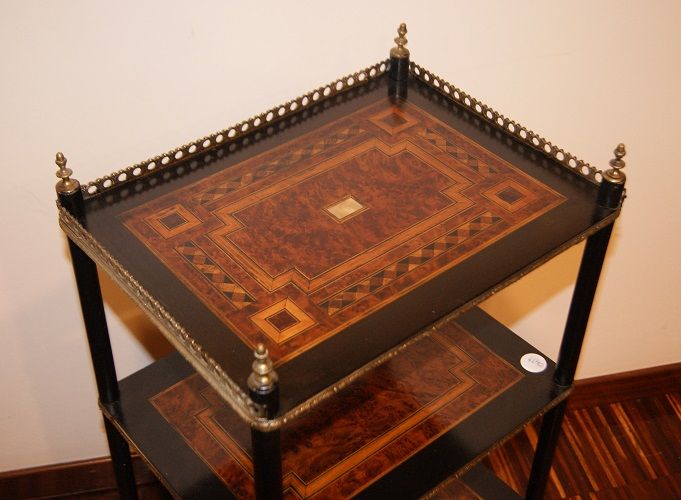 Antico tavoli etagere 3 piani riccamente intarsiato del 1800 francese