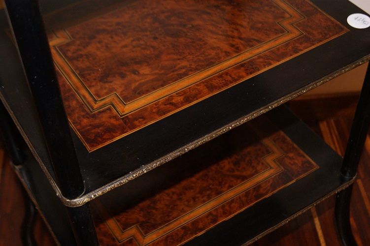 Antico tavoli etagere 3 piani riccamente intarsiato del 1800 francese