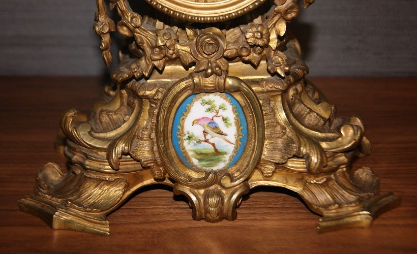 Antico orologio da tavolo francese del 1800 in bronzo allegoria Bacco