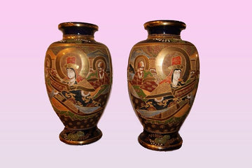 Pair of antique Japanese Satsuma vases from the 1800s with characters