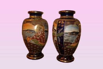 Pair of antique Japanese Satsuma vases from the 1800s with characters