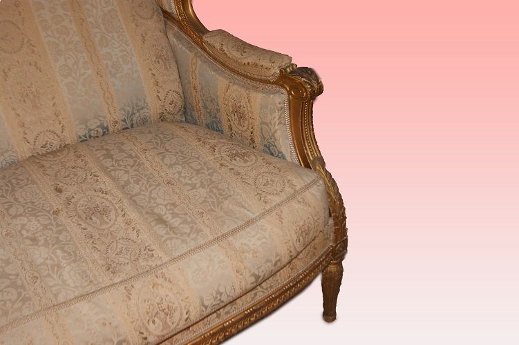 Antico divano francese stile Luigi XVI dorato del 1800 