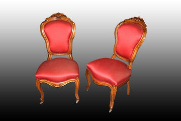 Gruppo di 4 sedie stile Luigi Filippo in legno di noce