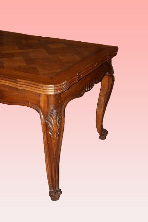 Tavolo provenzale in ciliegio del 1800 con piano parquettato