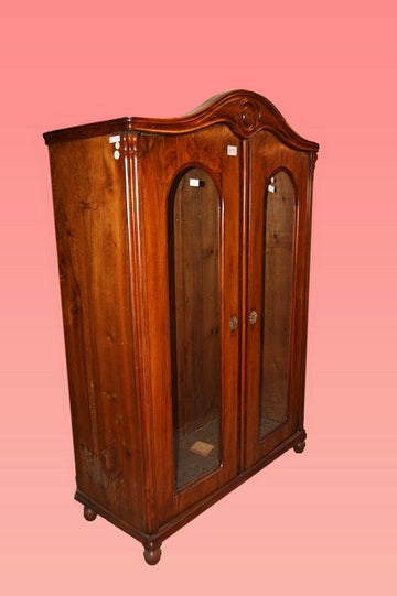 Antique Biedermeier style 2-door display cabinet in walnut wood