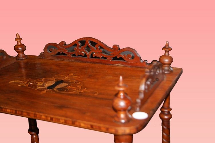 Antica etagere libreria inglese del 1800 in noce con intarsi 3 piani