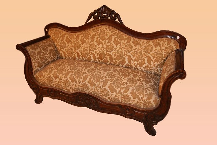 Antico divano italiano del 1800 con intagli Stile Luigi Filippo