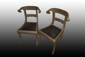 Gruppo di 4 sedie indiane antiche rivestite in metallo con arieti