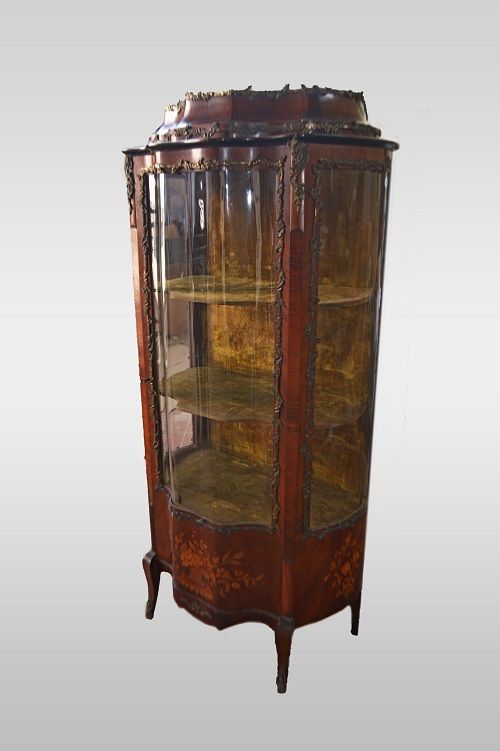 Antica vetrina stile Luigi XV con intarsi vernis martin del 1800