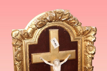 Bellissimo crocifisso in avorio del 1700 con cornice dorata