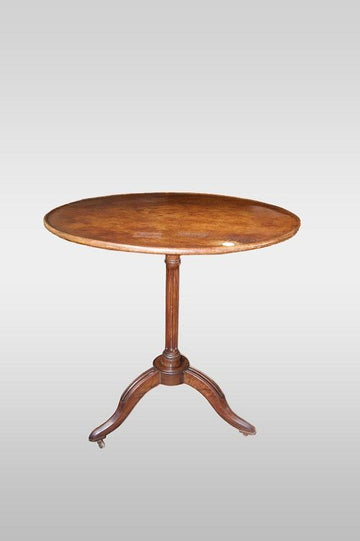 Table basse circulaire française antique des années 1800 en noyer