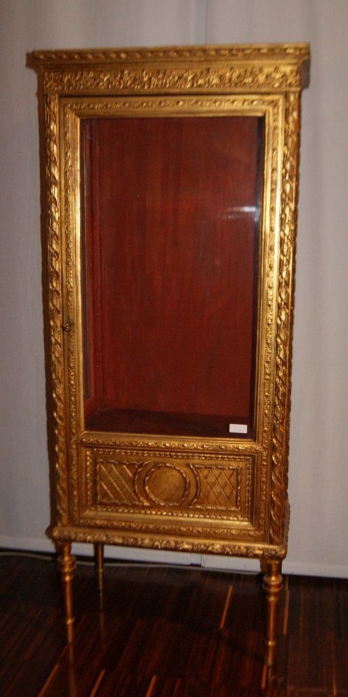 Antica stupenda vetrina Luigi XVI completamente dorata del 1800