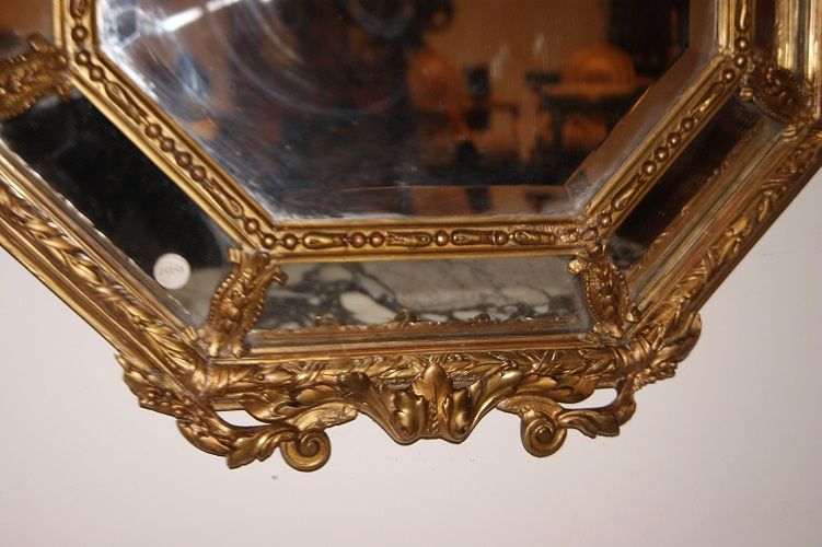 Antica specchiera ottagonale Luigi XV dorata del 1800 francese uccelli