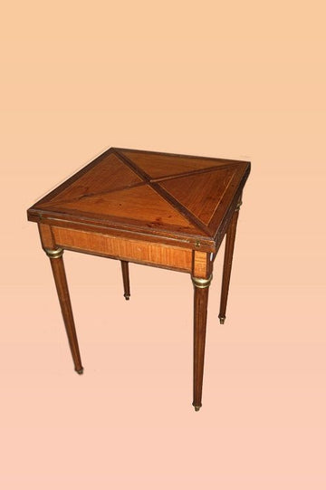 Table à jeux carrée française antique de 1800 Louis XVI en acajou