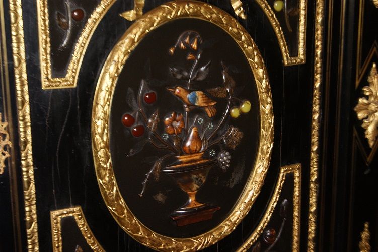 Antica credenza servante Boulle del 1800 ebanizzato con bronzi e pietre