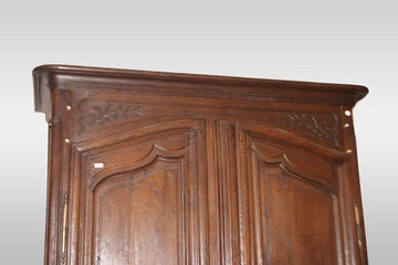 Majestueuse armoire provençale des années 1700 (268h)