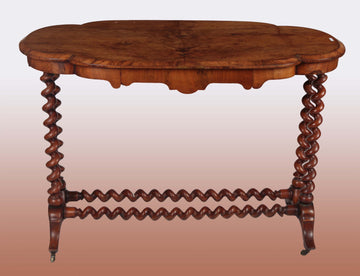 petite table de salon anglaise ancienne en forme de biscuit du 19ème siècle en noyer flammé