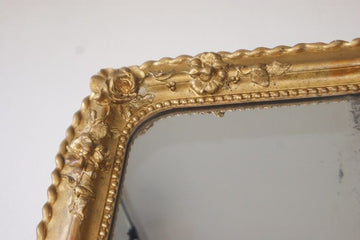 Large French gilded gold leaf mirror from the 1800s