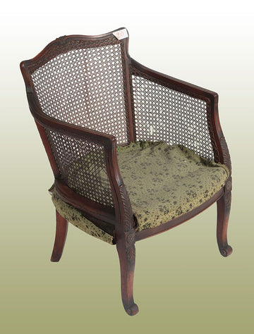Armchair with straw backrest