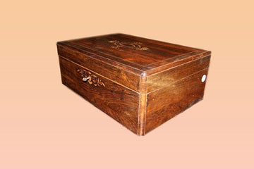 Grande boîte française de 1800 marquetée de style Charles X