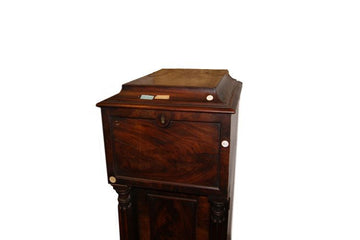 Pair of beautiful Victorian style Sideboards in mahogany feather