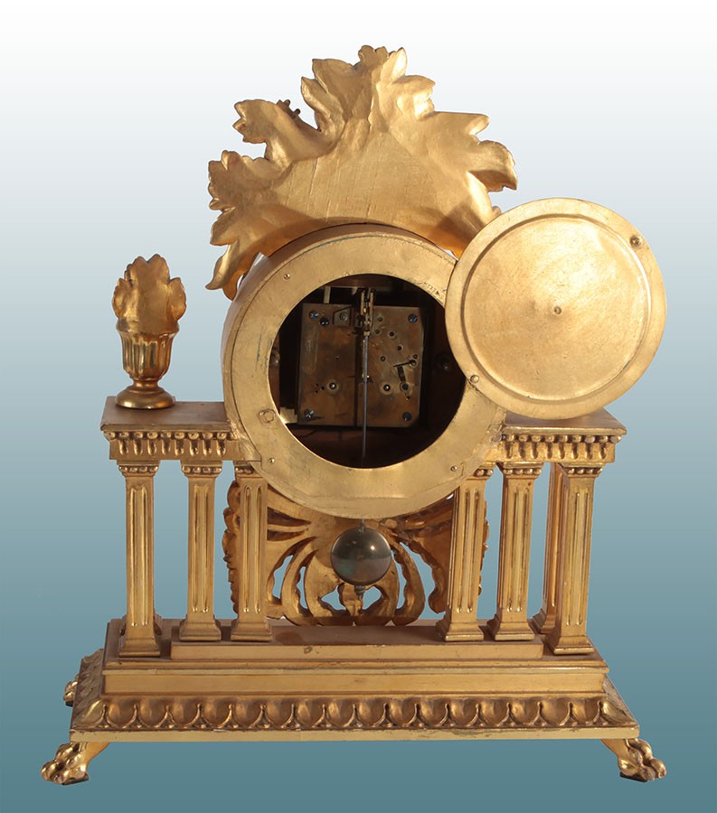 Orologio da tavolo in legno anni 50 a Lequile | casa-e-giardino Orologio da tavolo in legno anni 50 a Lequile | casa-e-giardino