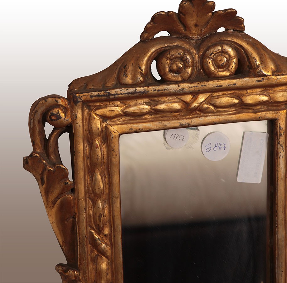 Antiche cartaglorie italiane del 1700 in legno dorato