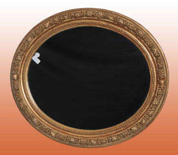 Miroir ovale français antique des années 1800 avec ornements de tablettes