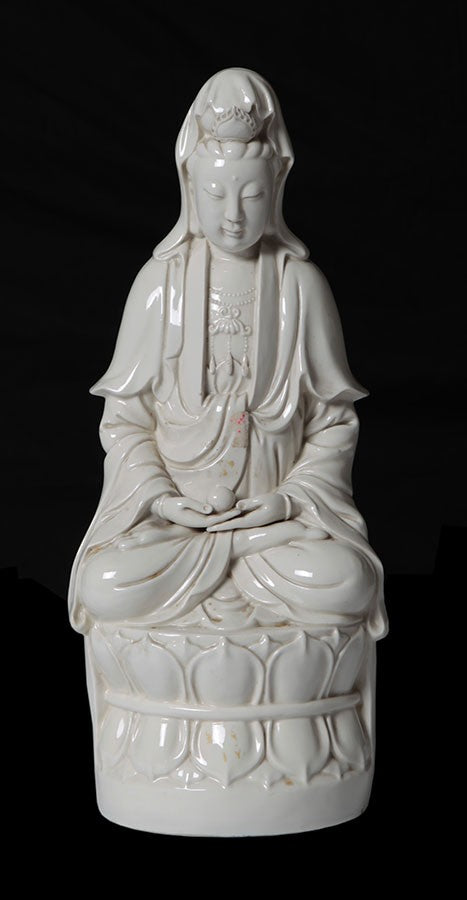 Antica statua in porcellana cinese bianca del 1800