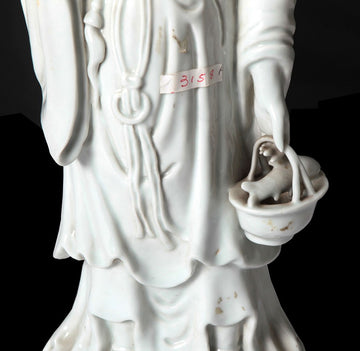 Statue chinoise en porcelaine