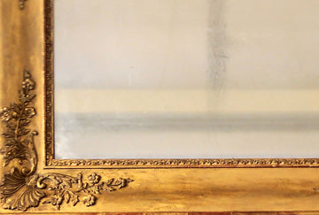 Miroir rectangulaire français ancien des années 1800 en bois doré