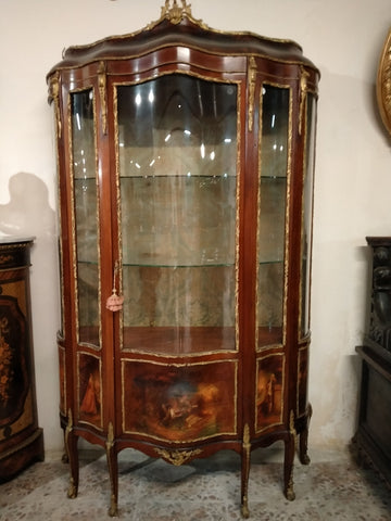 Vitrine antique française Vernis-Martin de 1800 avec peintures et bronzes