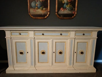 Ancient Italian sideboard from the 19th century in solid lacquered fir with 4 doors