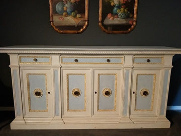Grande credenza Italiana in abete laccata