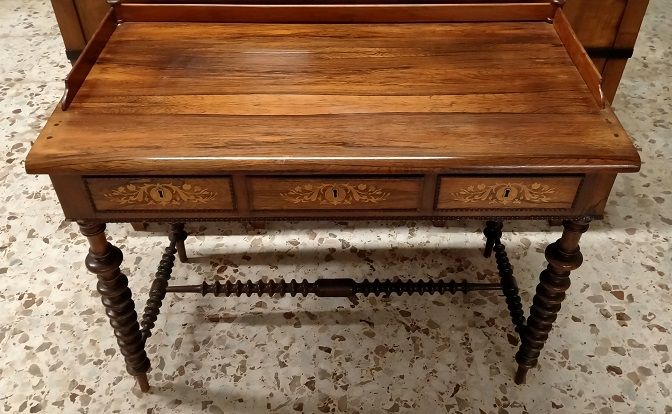 Scrivania stile Biedermeier in palissandro di provenienza Nord Europa