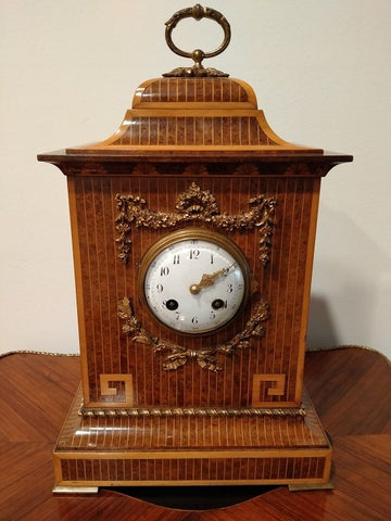 Antique mantel clock from the 1800s elm burl with inlay fillets