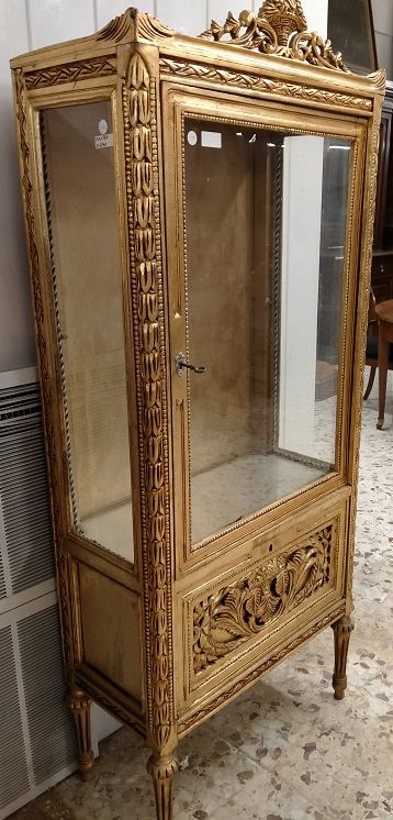 Louis XVI display cabinet