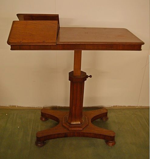 Mahogany lectern