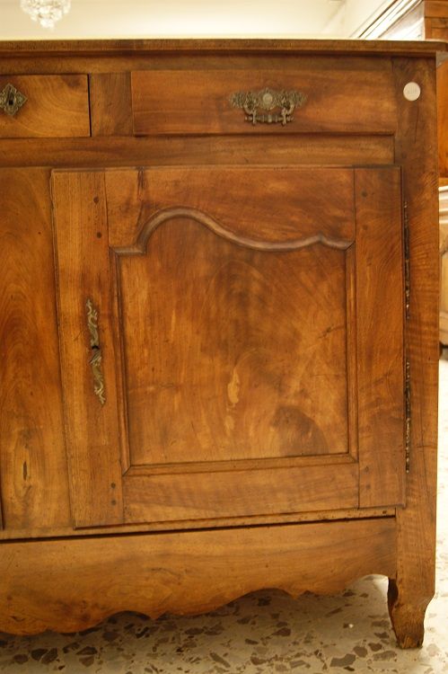 Antica credenza Provenzale del 1800 in ciliegio a 2 ante con cassetti