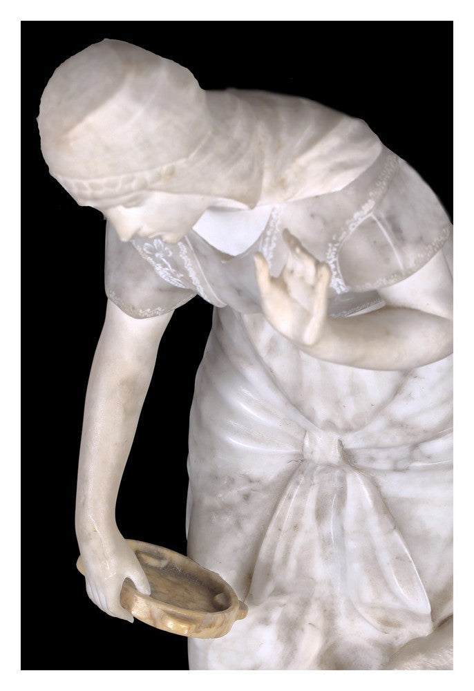scultura francese in marmo e alabastro raffigurante un soggetto femminile