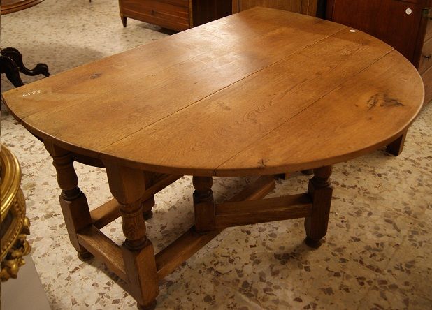 Antico tavolo francese del 1800 ovale massello di rovere con alette 