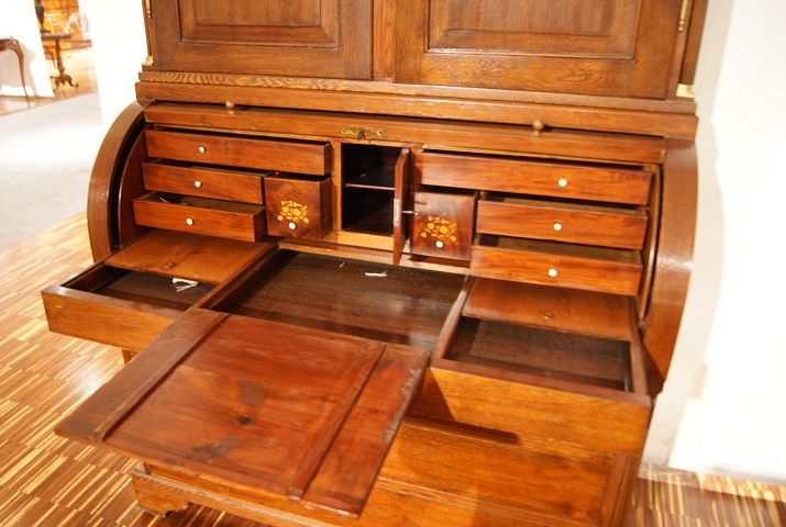 Antico trumeau a rullo stile impero del 1800 in rovere e mogano 