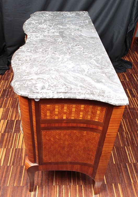 Antico comò francese del 1800 stile Luigi XV intarsiato con bronzi