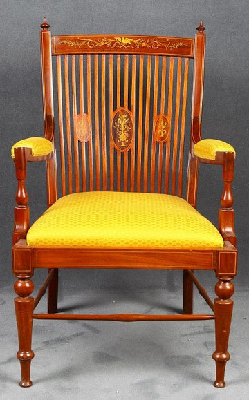 Antique English armchair from the 1800s Victorian style in solid mahogany